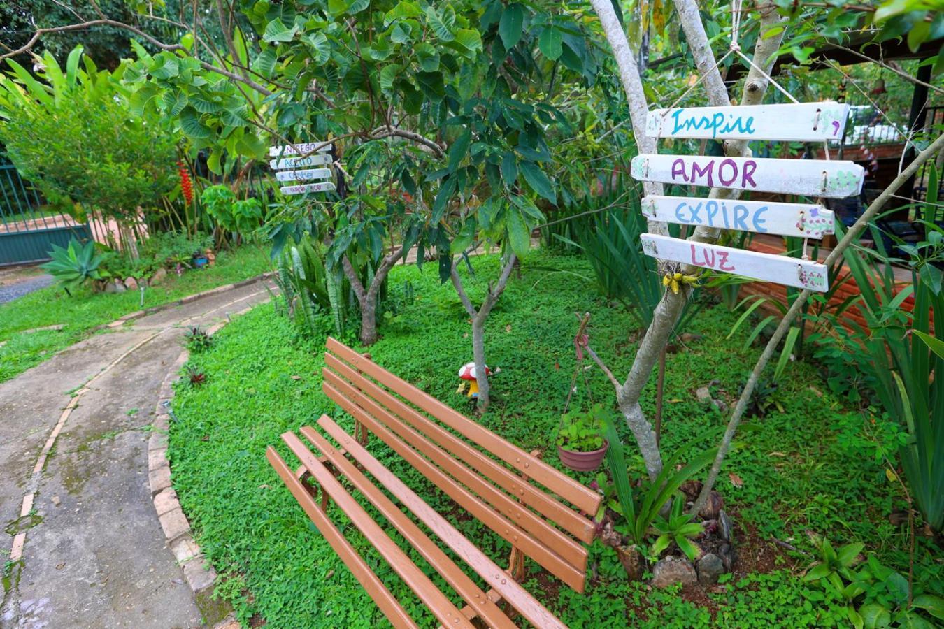 Pousada Linda Flor Bed and Breakfast Alto Paraíso de Goiás Exterior foto